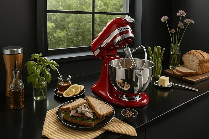 KitchenAid Tilt-Head Stand Mixer 4.5 Quart KSM85P